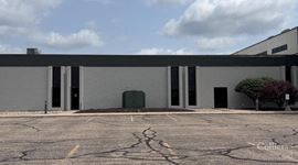 23,000 -56,800 SF of Industrial Suites Available l Holland