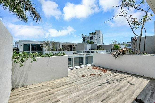 Palm Villas Townhome | Bay Harbour