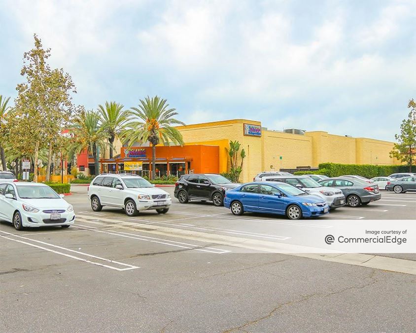 555 The Shops at Mission Viejo Retail Space For Rent CommercialCafe