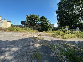 2236 Hylan Blvd