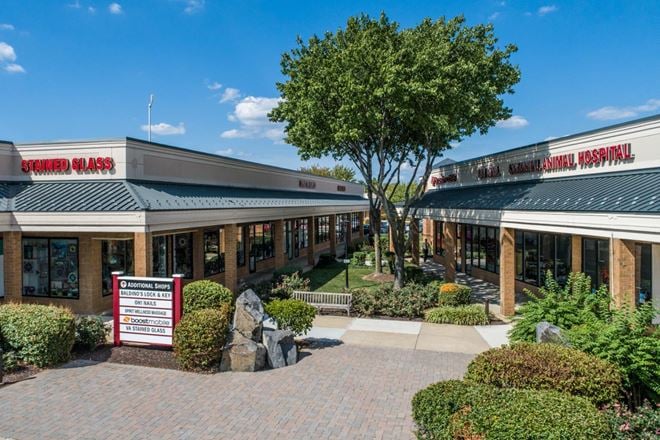 Springfield Plaza