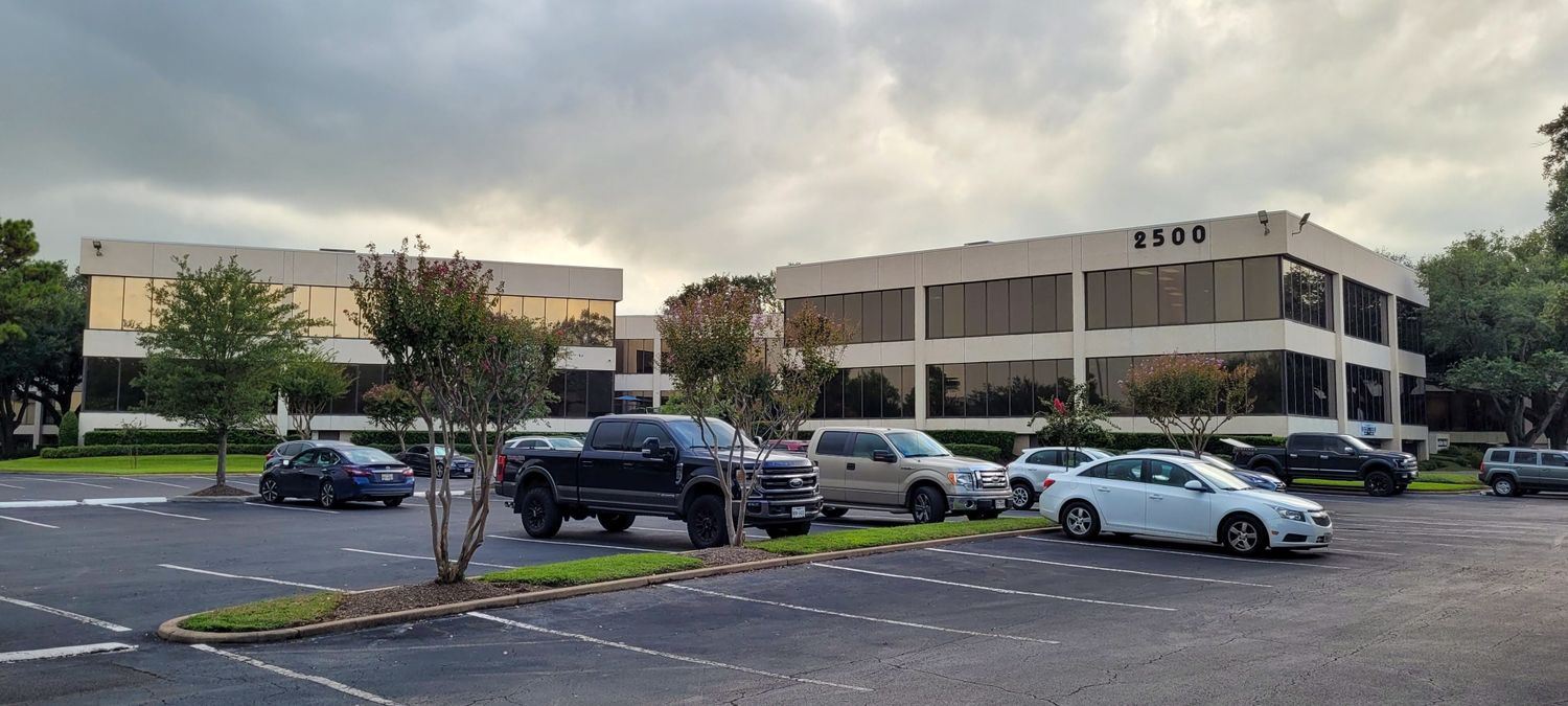 Woodlake Office Park