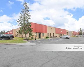 Maplewood Business Center 2