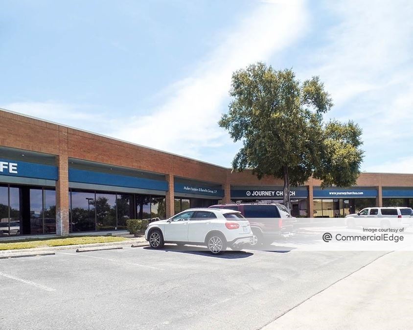 One De Zavala Center