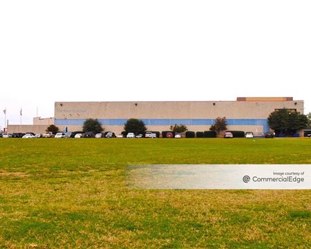 Industrial space for Rent at 2700 Lone Star Drive in Dallas
