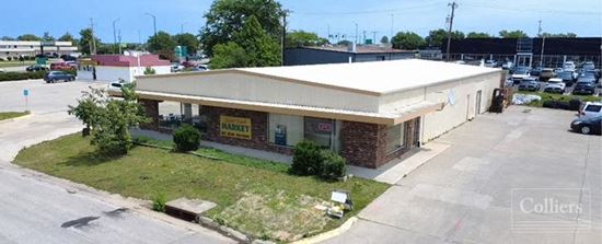 Retail/Industrial Flex Space Available | For Sale