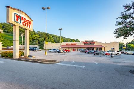 Retail space for Rent at 319 Chickamauga Avenue in Rossville