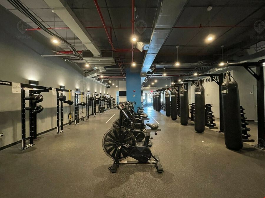 3,500 SF | 2415 Arthur Avenue | Newly Developed Built-Out Fitness Studio For Lease