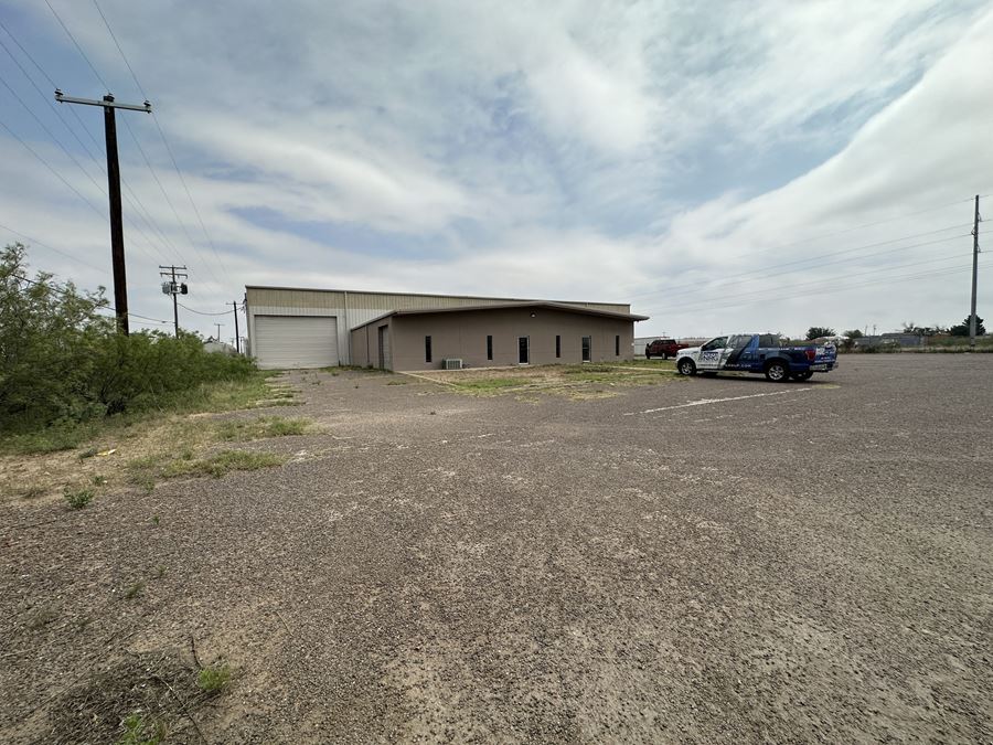 Multiple Crane Served Shop w/ frontage on Loop 338