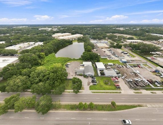 1,645 SF Office Suite for Lease in East Tampa, FL