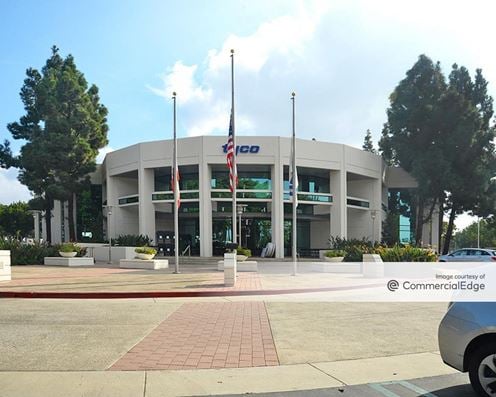 Lakeview Business Center - 100 Technology Drive West & 15360, 15370 Barranca Pkwy
