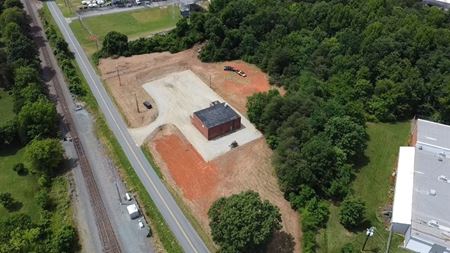Industrial space for Rent at 241 W River Street in Graham