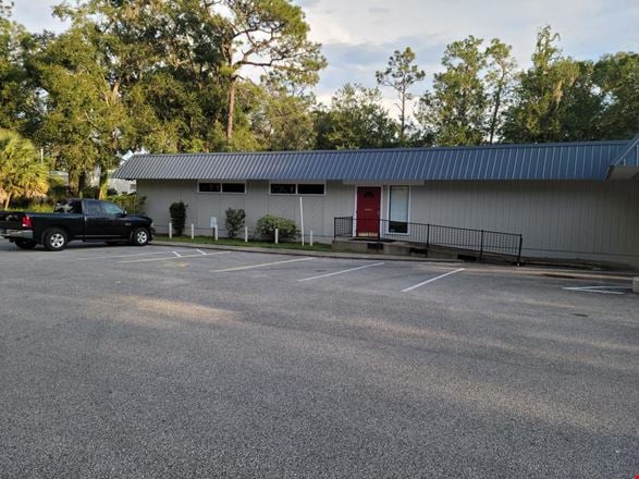 Offices across from Deland Hospital