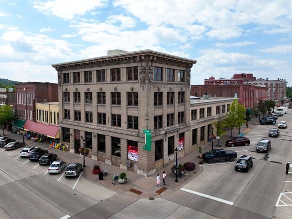 Red Wing Dowtown Office/Retail Lease Opportunity