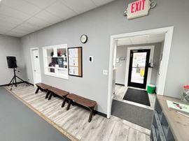 2,472 SF Retail Building for Sale
