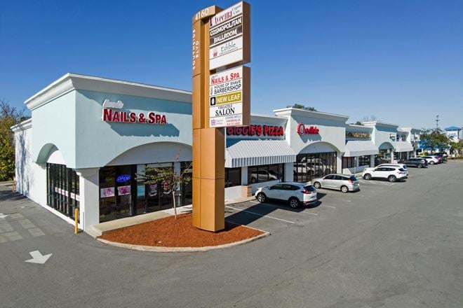 Gates of Tinseltown