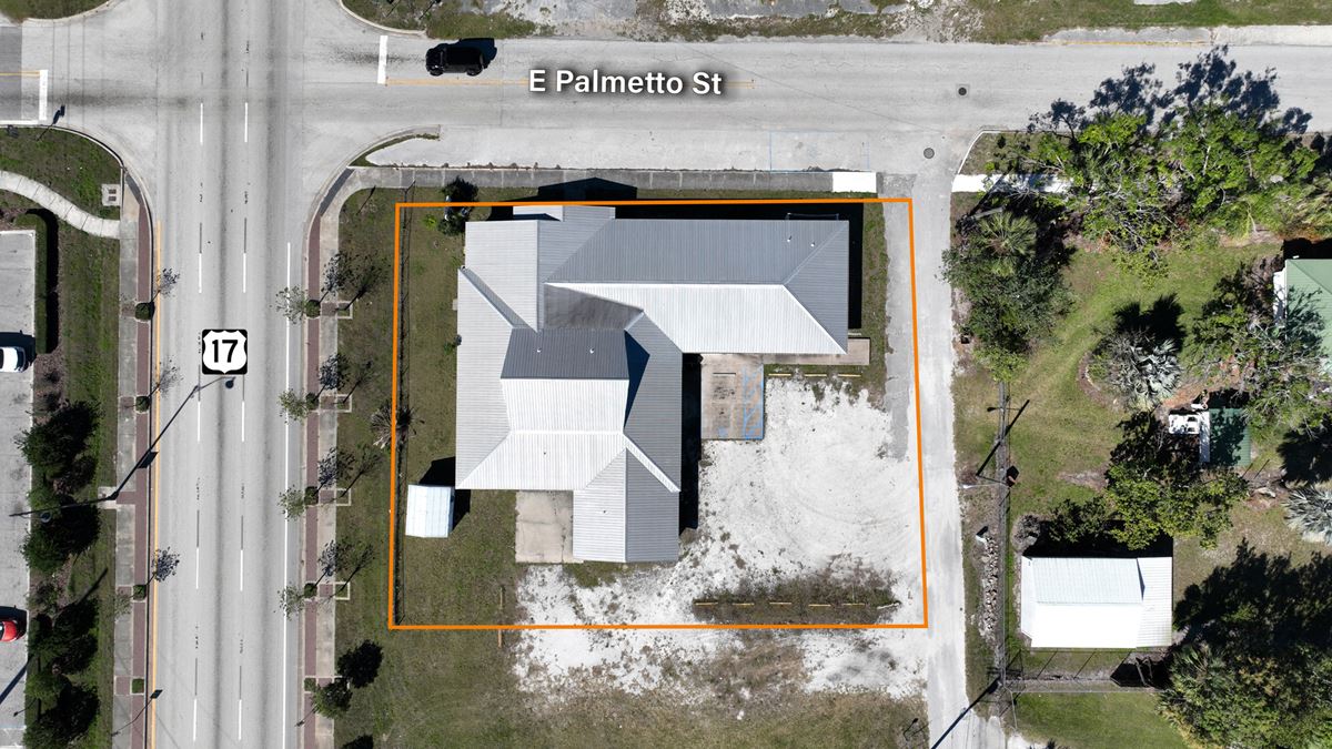 Downtown Wauchula Office Building 204 E Palmetto St Office Building