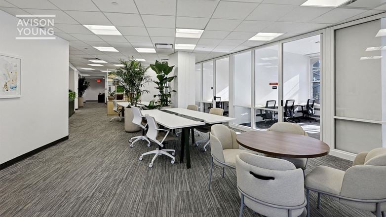 Indy by Industrious - 5 Columbus Circle