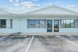 282 Clearlake Road