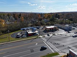 4796 Commercial Dr