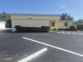 1625 Colonial Blvd., | 1,702± SF Office / Medical Building