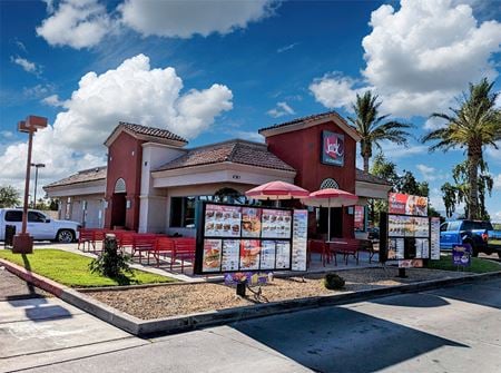 Photo of commercial space at Greenfield Rd & Baseline Rd in Gilbert