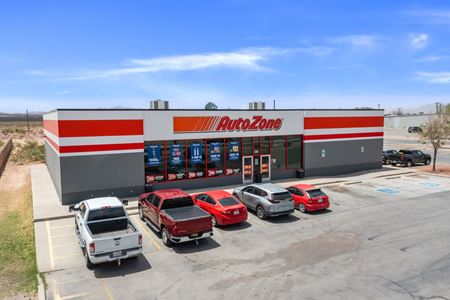 Photo of commercial space at 290 McCombs Road in Chaparral