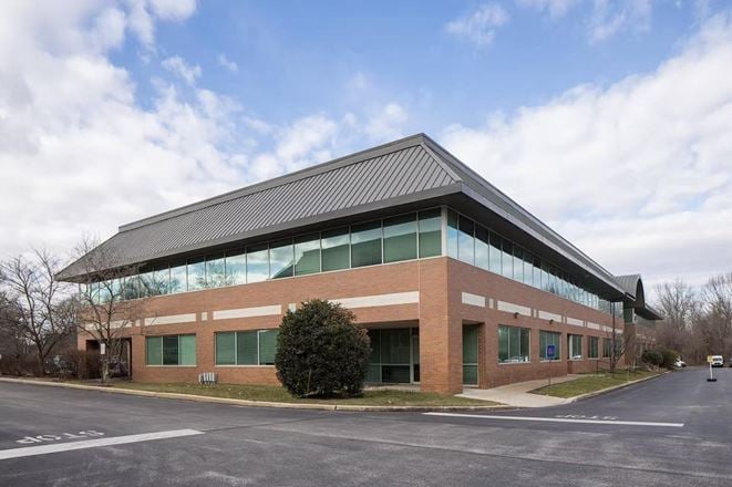 3698 SF Suite B215 Professional and Medical Office Space