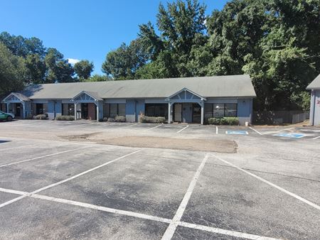 Photo of commercial space at 231-B North Parkway in Jackson