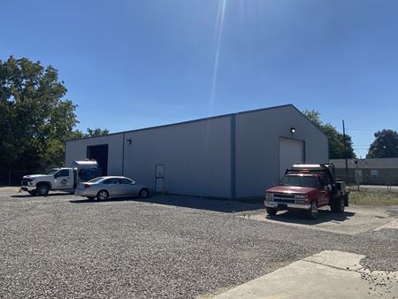 4,000 SF Warehouse for Lease - Owensboro