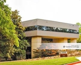 Lake Park Office - 2300 Lake Park Drive SE