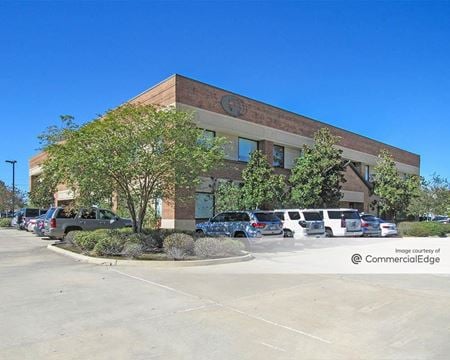 Photo of commercial space at 235 Highlandia Drive in Baton Rouge