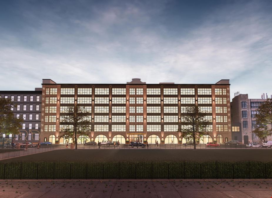 Urban Yard + Footbridge + Queensbridge Studios in Prime Location LIC, Queens