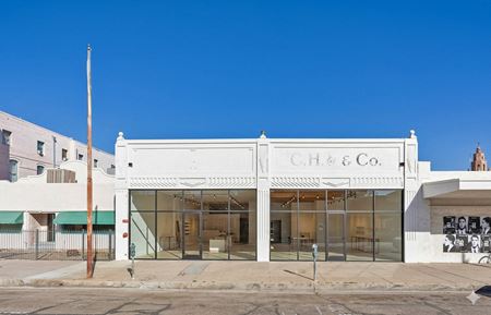 Retail space for Rent at 530 W Adams St in Phoenix