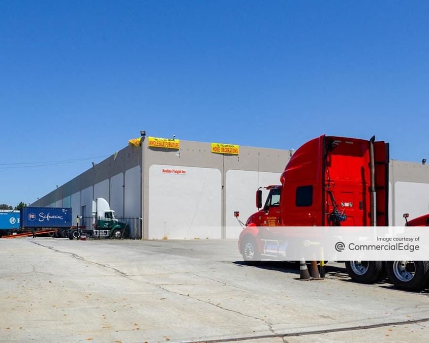 1935 East Via Arado, Compton Industrial Space For Lease