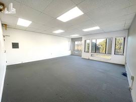 2323 Noriega St #202