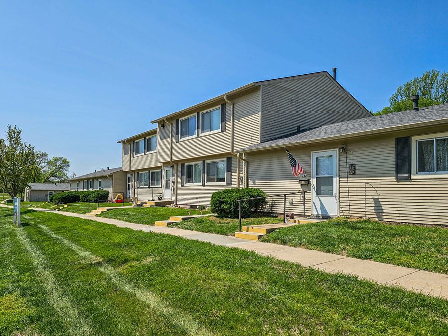 Hillside Village Apartments