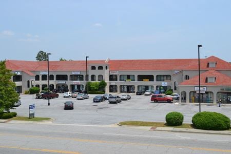 Retail space for Rent at 6740 Shannon Pkwy in Union City