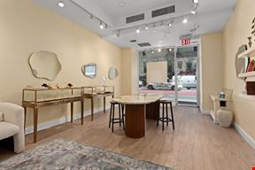 834 Lexington Ave