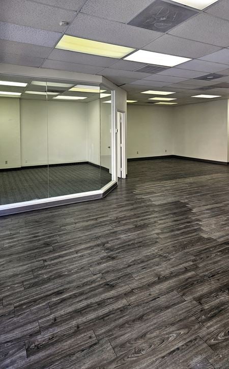 Industrial space for Rent at 5022 N 54th Ave in Glendale