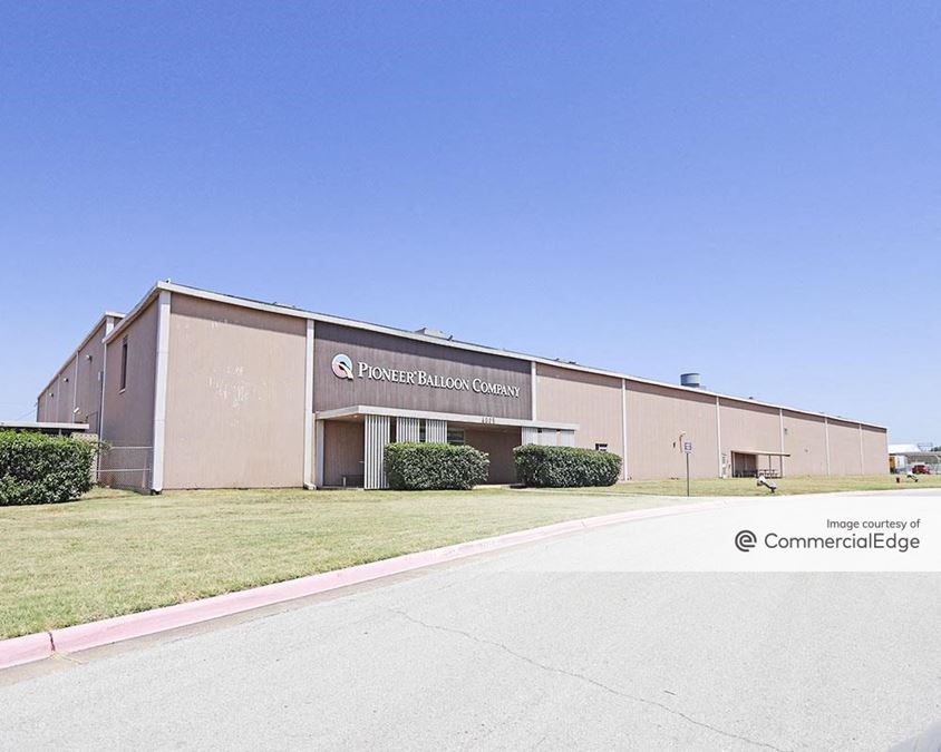 4025 Singleton Blvd, Dallas, TX Industrial Building