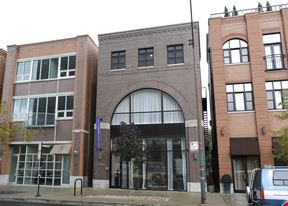 1009 W Fulton