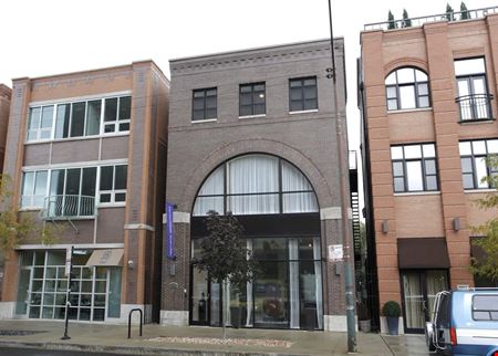 Office space for Sale at 1009 W Fulton St in Chicago