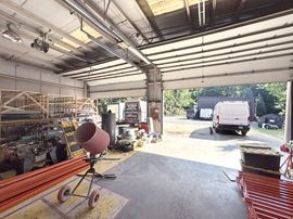 Rare, Small-Bay Industrial Opportunity