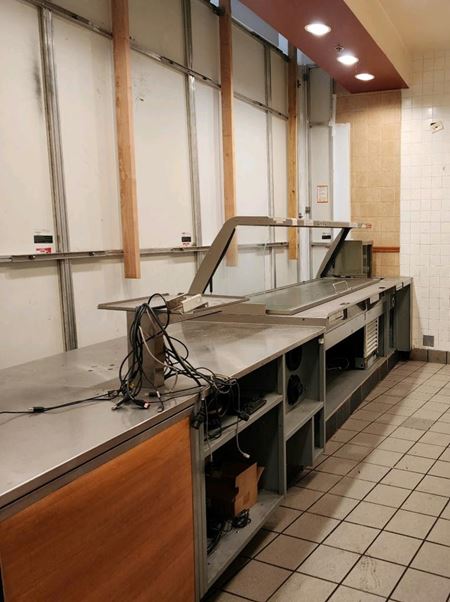 102      Space Photo Gallery 8