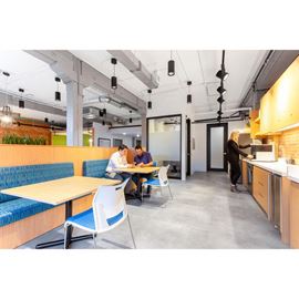 Regus - Victoria - Yates
