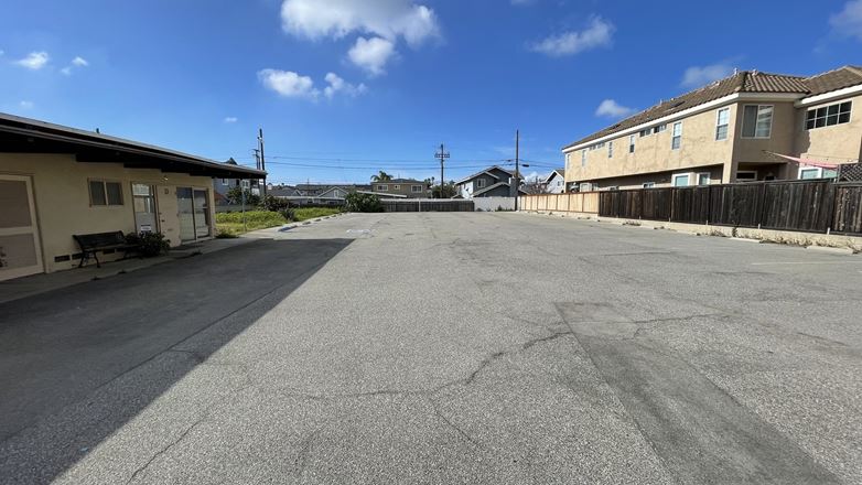 181 East 18th Street