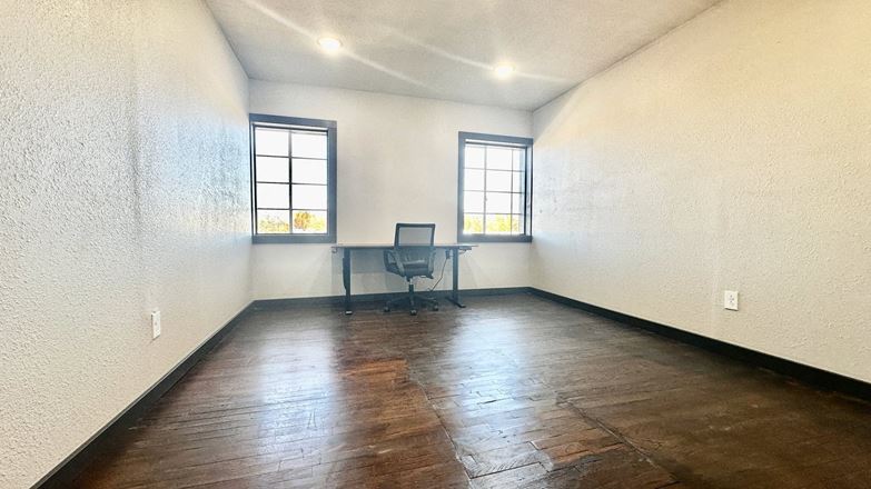 Social Lofts - Solo East