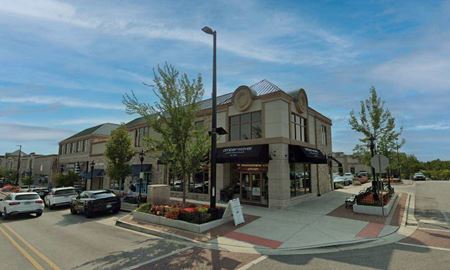 Retail space for Rent at 144 W. Jefferson Avenue in Naperville
