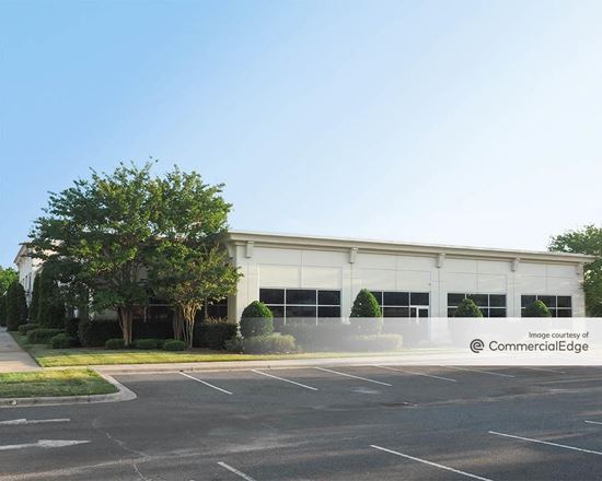 521 Corporate Center - Wellman Building